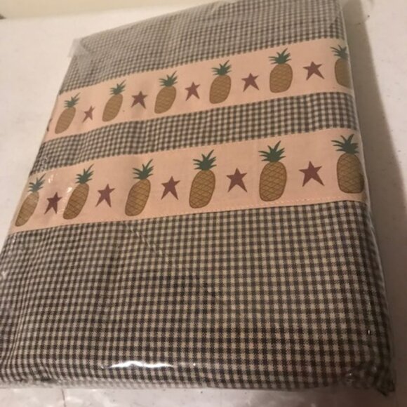 New Primitive Pineapple Shower Curtain - Picture 2 of 2